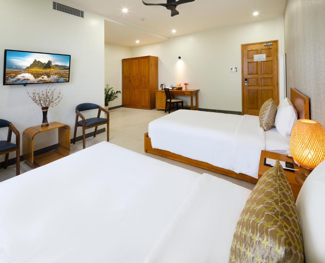 Lara Hotel Long Xuyen Exterior photo