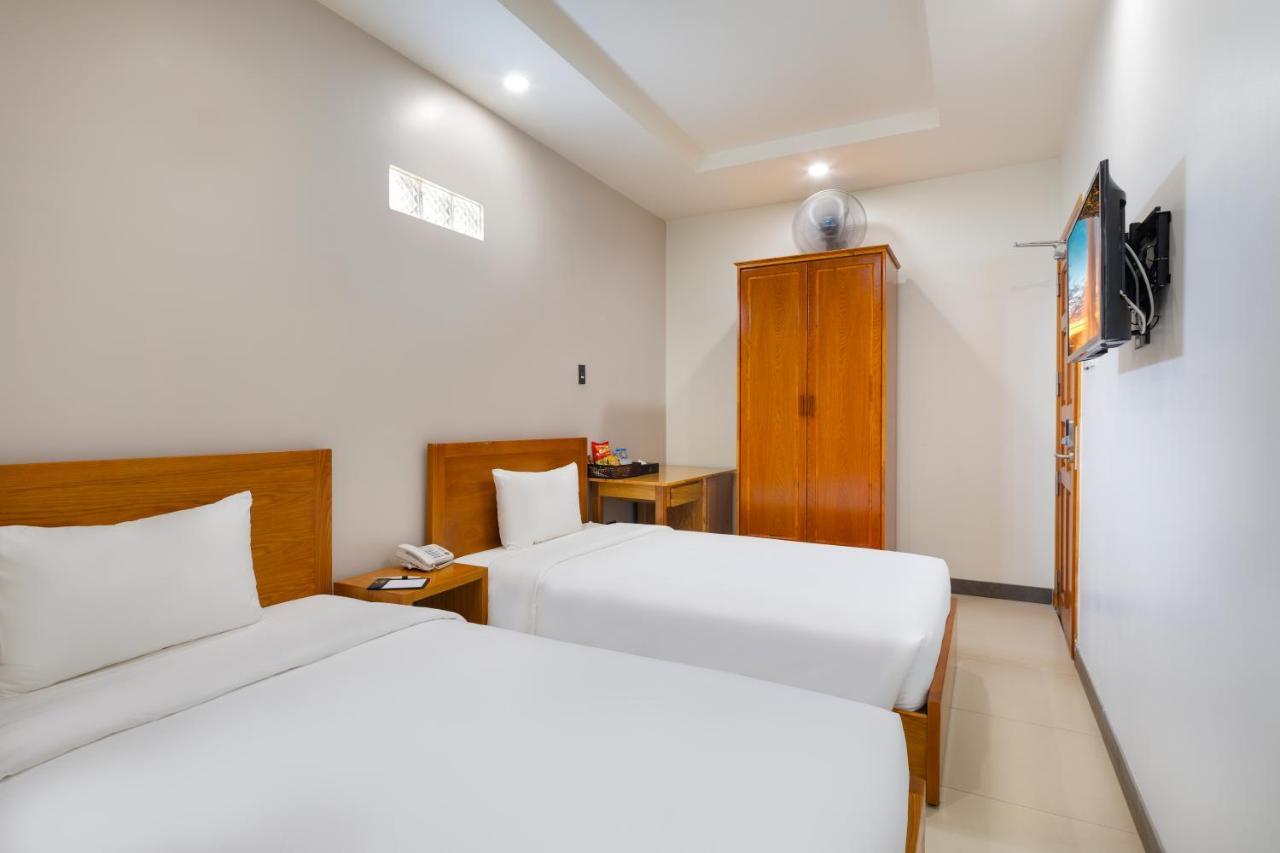 Lara Hotel Long Xuyen Exterior photo