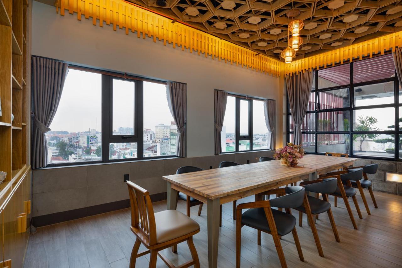 Lara Hotel Long Xuyen Exterior photo