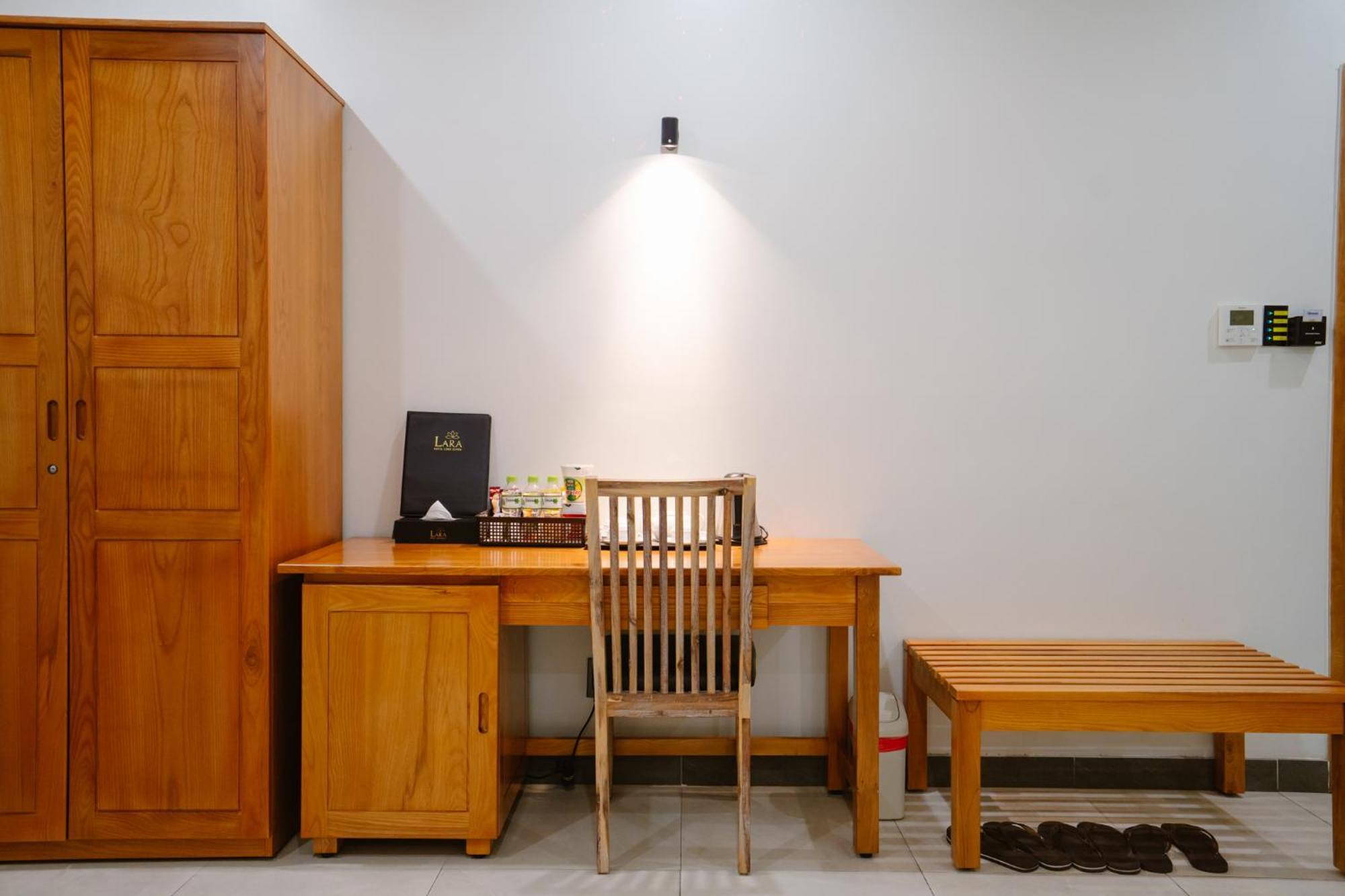 Lara Hotel Long Xuyen Exterior photo